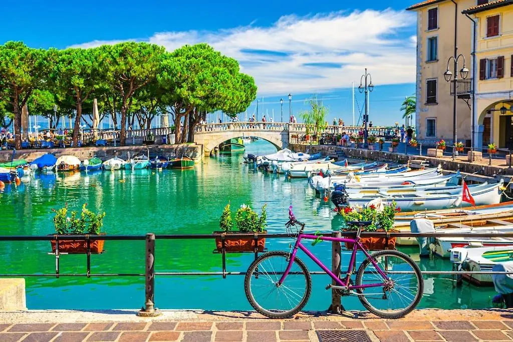 -Piscina E Parcheggio- Casa A Pochi Passi Dal Lago Padenghe sul Garda