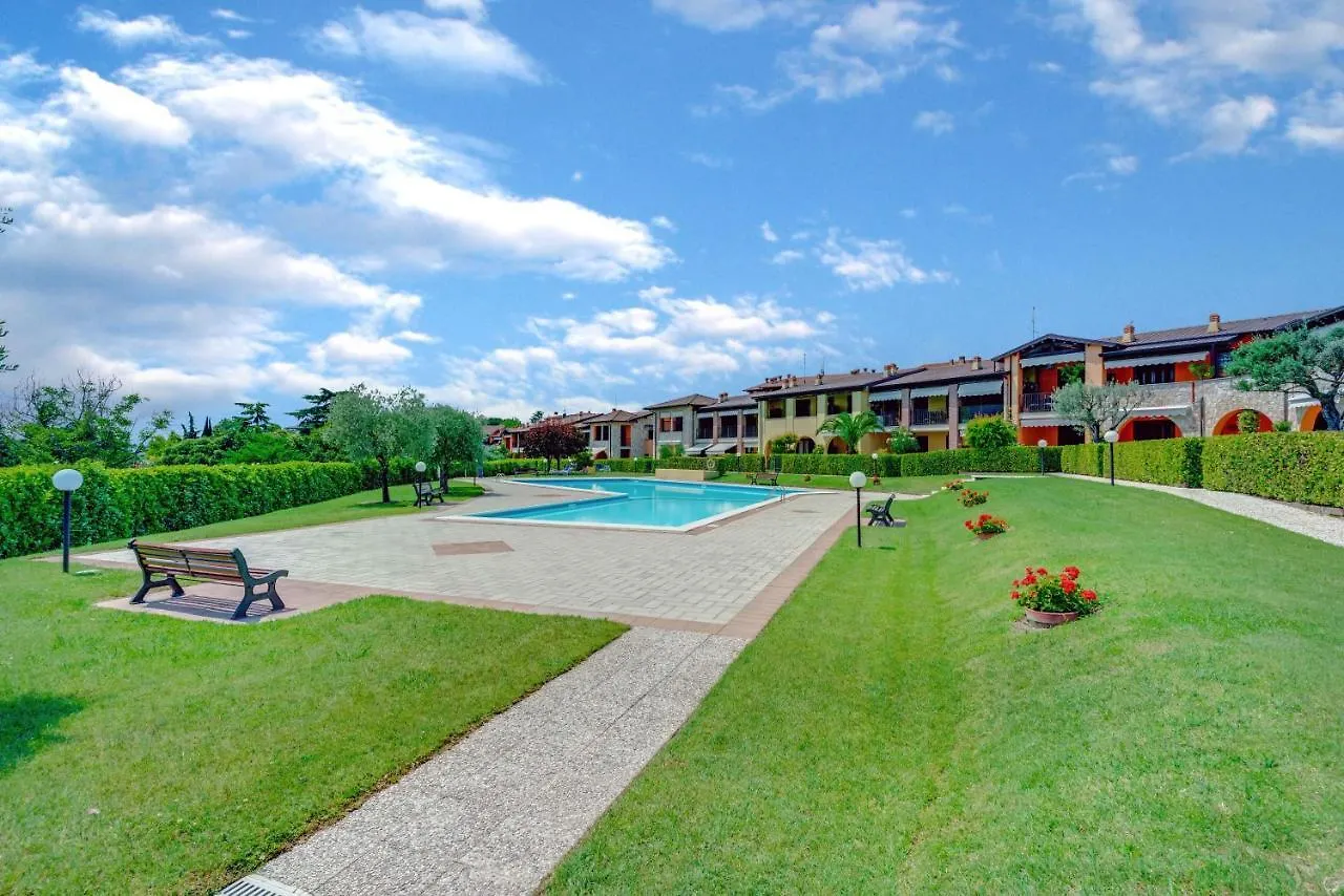 -Piscina E Parcheggio- Casa A Pochi Passi Dal Lago Padenghe sul Garda Apartment