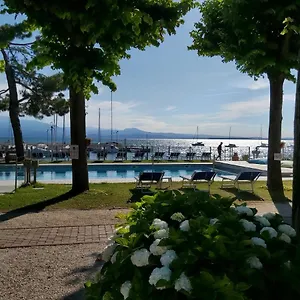 Villaggio Turistico Dei Tigli Kompleks wypoczynkowy